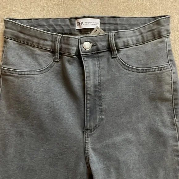 Zara Gray Stretchy skinny Ankle Jeans in size 6 - Picture 2 of 9